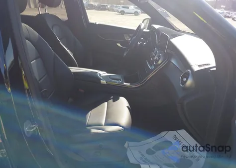 2021 Mercedes-Benz Glc 300 4Matic Suv from USA, damaged, VIN W1N0G8EB4MV296825